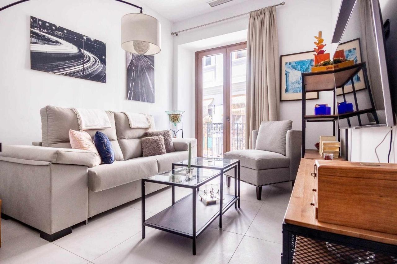 Comfy Away - Apartamento Exclusivo Mercado De Triana Con Balcon Seville Exterior photo
