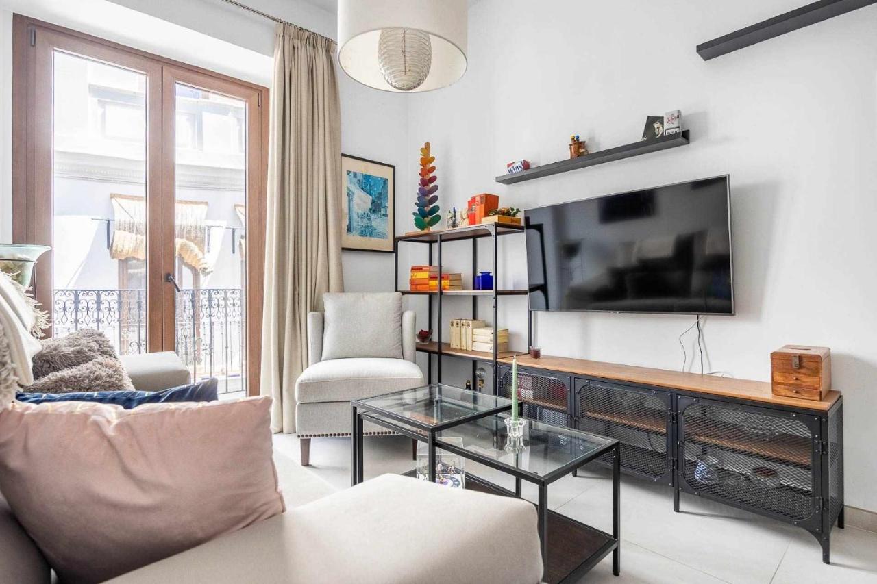Comfy Away - Apartamento Exclusivo Mercado De Triana Con Balcon Seville Exterior photo