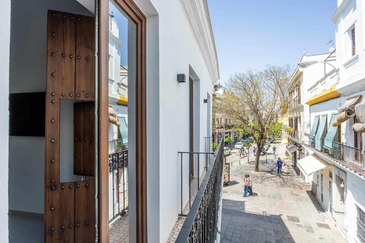 Comfy Away - Apartamento Exclusivo Mercado De Triana Con Balcon Seville Exterior photo