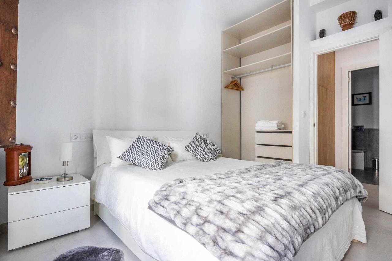 Comfy Away - Apartamento Exclusivo Mercado De Triana Con Balcon Seville Exterior photo